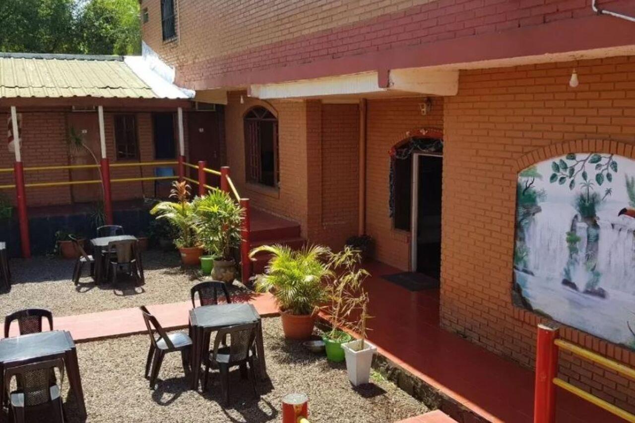 Hostel Park Iguazu Puerto Iguazú Esterno foto